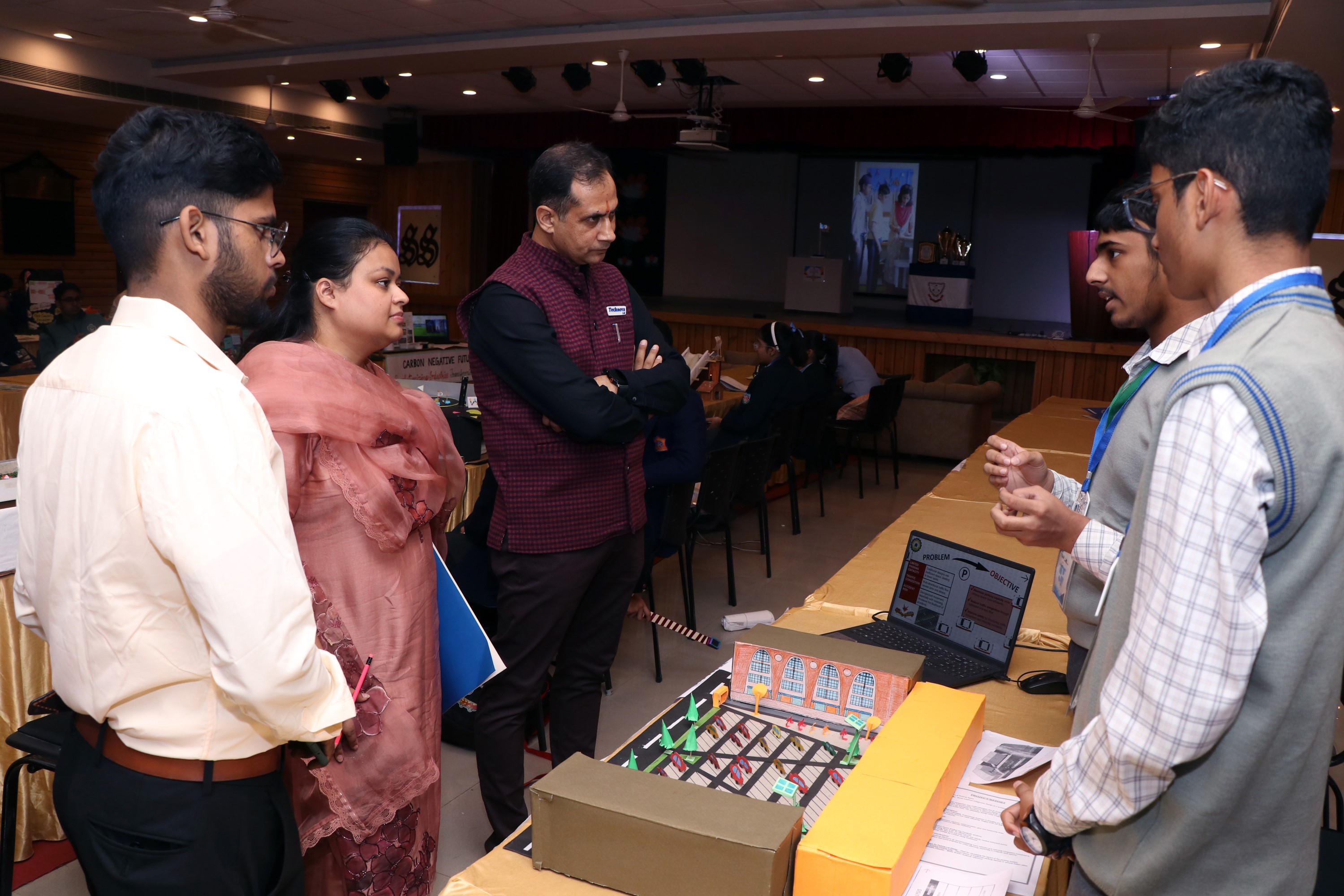 Students demonstrating innovation prototypes